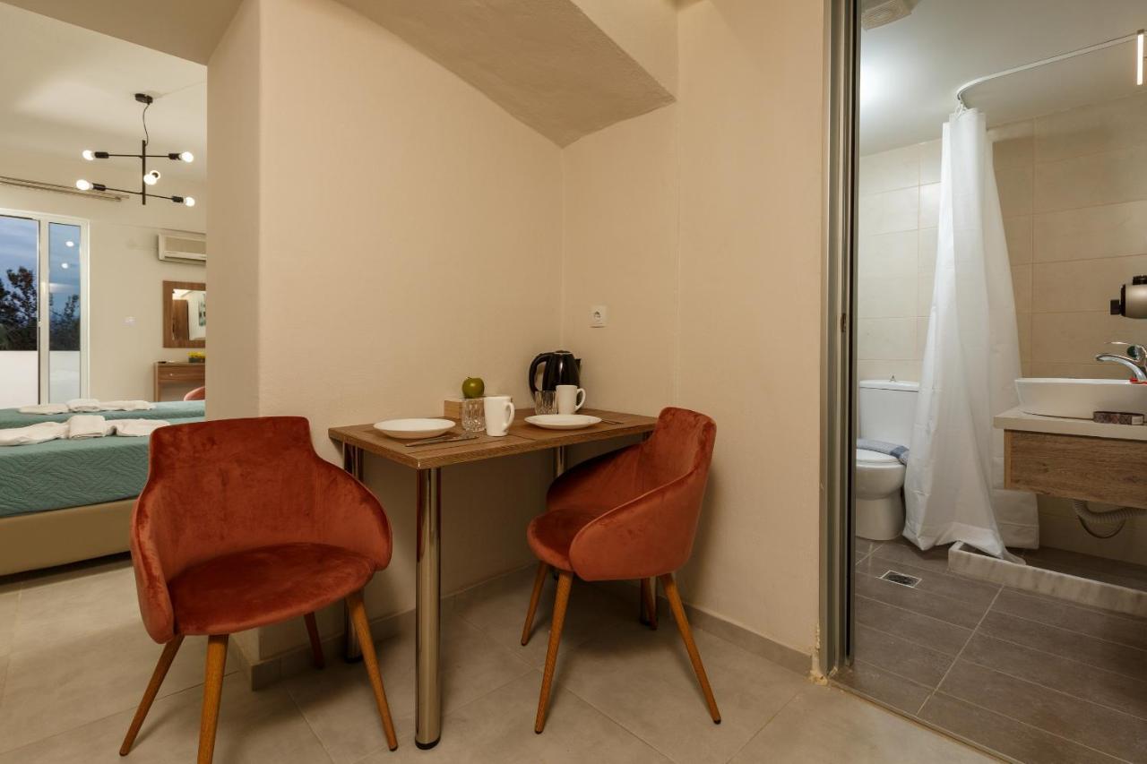 Asterion Luxury Studios Airport Ираклион Экстерьер фото